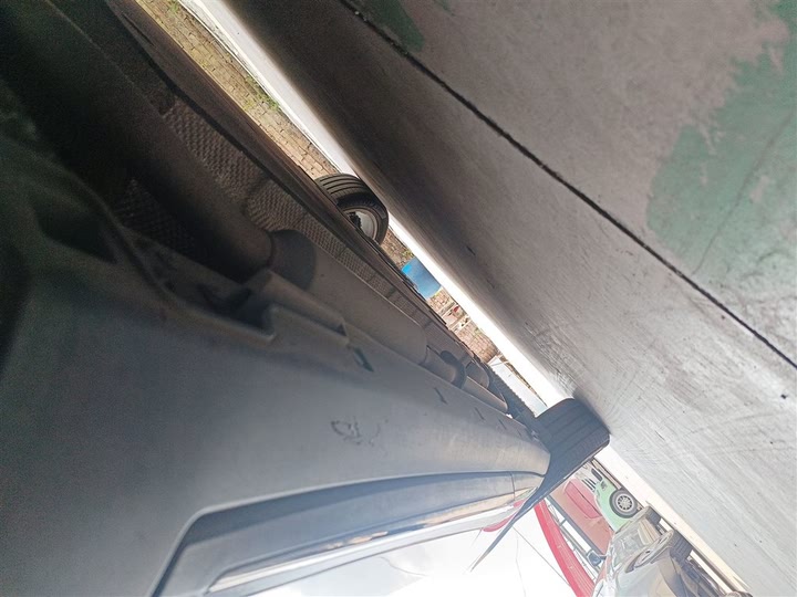 Hozon L 2024 2024款 增程 220 尊享版