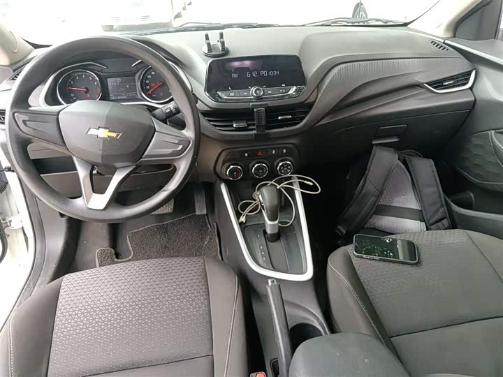 Chevrolet Onix (Cavalier) 2022 2022款 325T 自动欣悦版