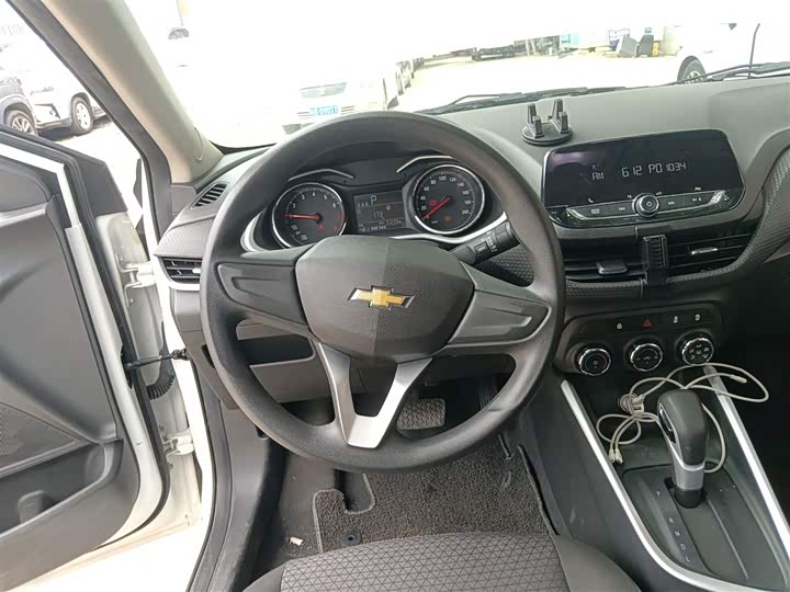 Chevrolet Onix (Cavalier) 2022 2022款 325T 自动欣悦版