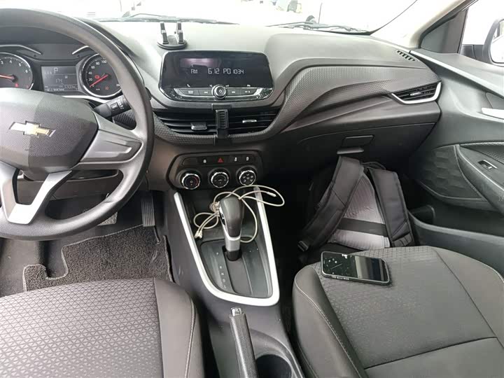 Chevrolet Onix (Cavalier) 2022 2022款 325T 自动欣悦版