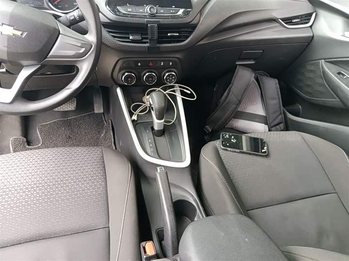 Chevrolet Onix (Cavalier) 2022 2022款 325T 自动欣悦版