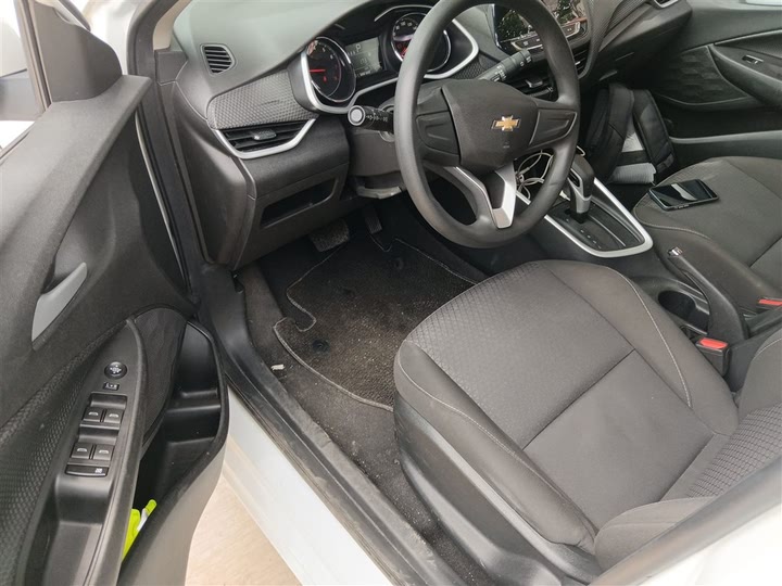 Chevrolet Onix (Cavalier) 2022 2022款 325T 自动欣悦版