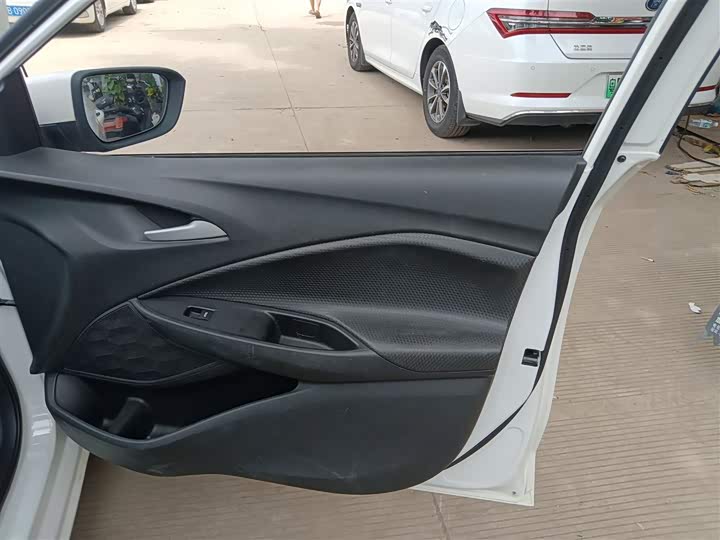 Chevrolet Onix (Cavalier) 2022 2022款 325T 自动欣悦版