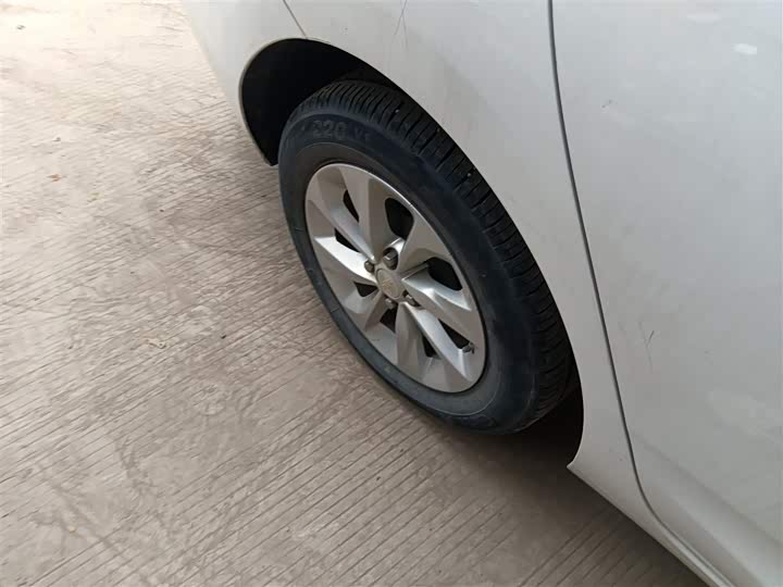 Chevrolet Onix (Cavalier) 2022 2022款 325T 自动欣悦版