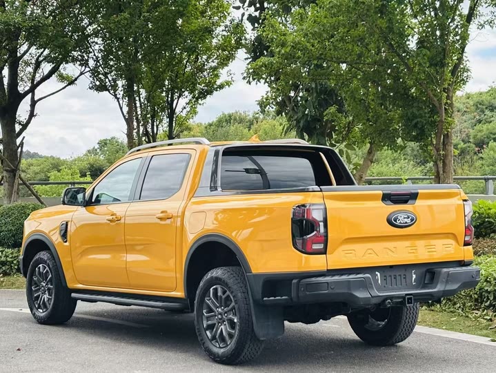 Ford Ranger 2023 2023款 野地四驱自动版 汽油