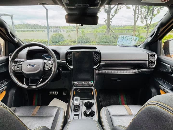 Ford Ranger 2023 2023款 野地四驱自动版 汽油