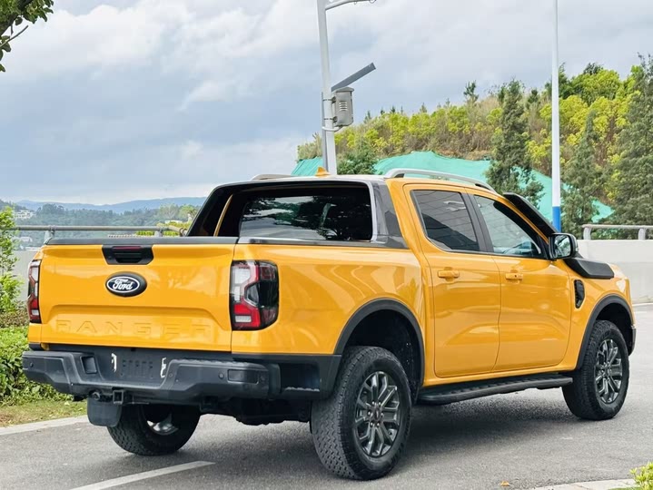 Ford Ranger 2023 2023款 野地四驱自动版 汽油