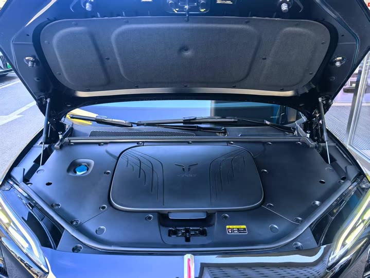 Hongqi EHS7 (Tiangong 08) 2025 2025款 680 Ultra四驱版