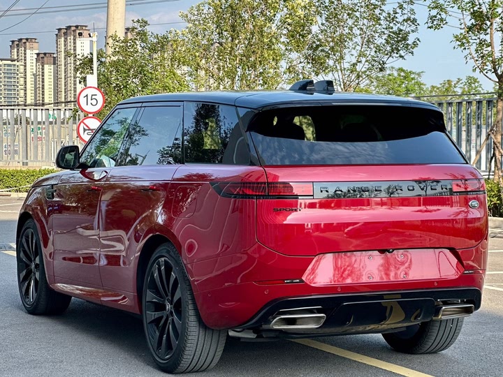 Land Rover Range Rover Sport Hybrid 2023 2023款 P510e 插电式电动混合版 首发版
