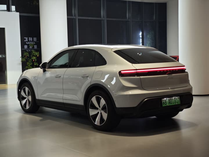 Porsche Macan EV 2024 2024款 Macan 长续航版
