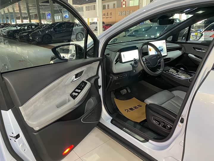 GAC Aion LX 2022 2022款 Plus 80D 旗舰版