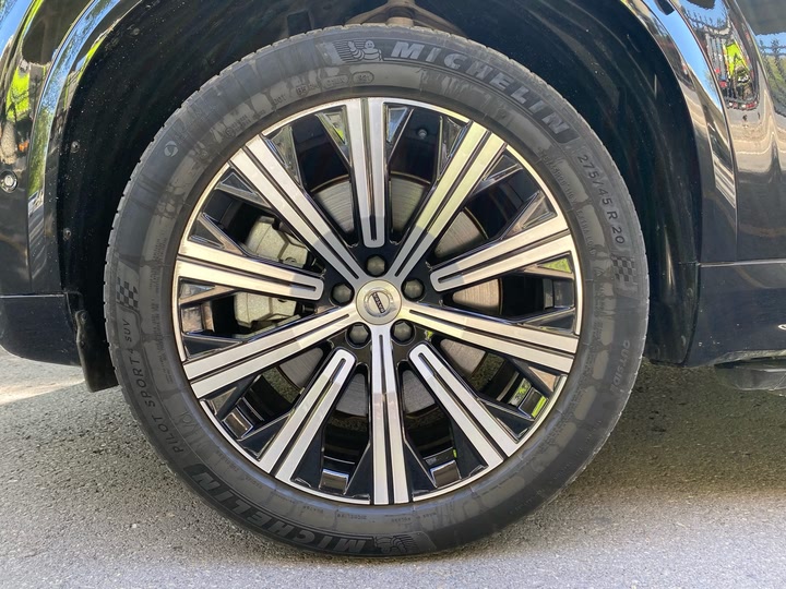 Volvo XC90 Hybrid 2022 2022款 E驱混动 T8 智尊豪华版 7座