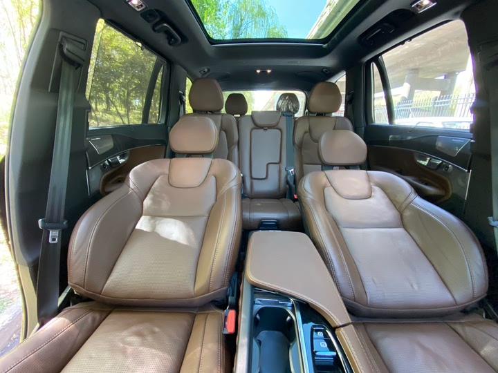 Volvo XC90 Hybrid 2022 2022款 E驱混动 T8 智尊豪华版 7座