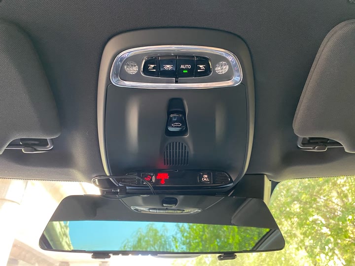 Volvo XC90 Hybrid 2022 2022款 E驱混动 T8 智尊豪华版 7座