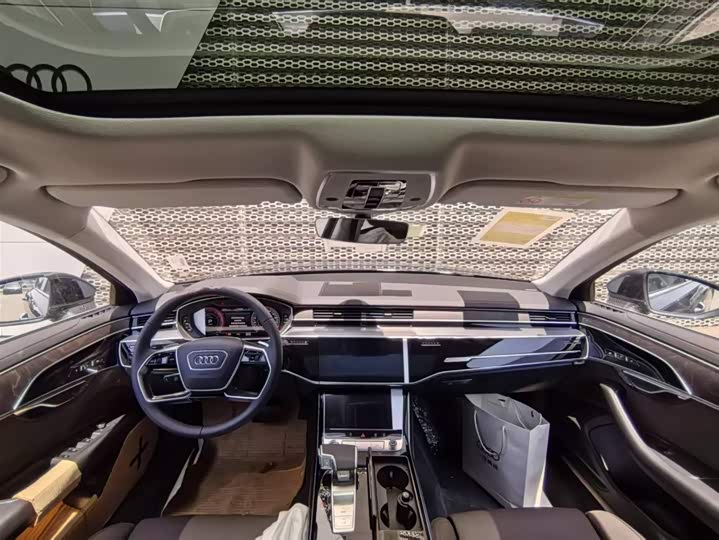 Audi A8 2025 2025款 A8L 45 TFSI quattro 豪华型