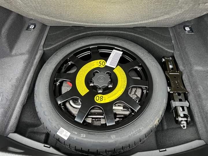 Audi A8 2025 2025款 A8L 45 TFSI quattro 豪华型