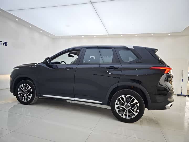 Maxus D60 2022 2022款 1.5T 自动智享版 5座