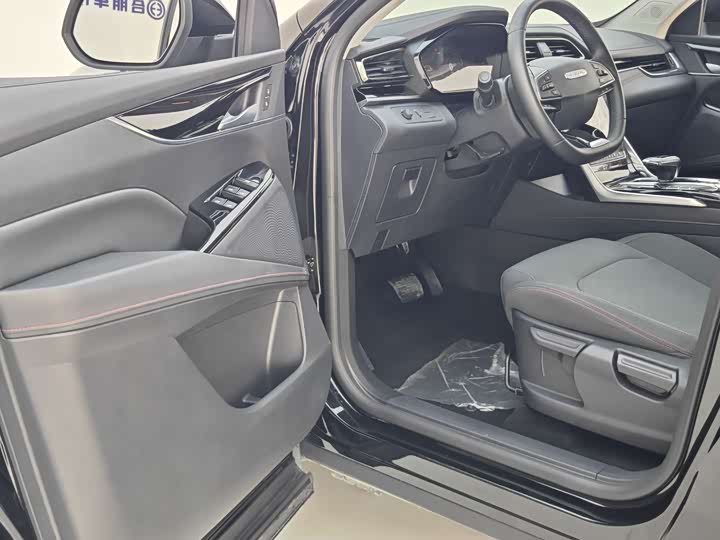 Maxus D60 2022 2022款 1.5T 自动智享版 5座