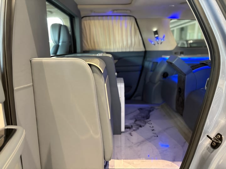 Lincoln Navigator 2020 2020款 3.5T 长轴总统版