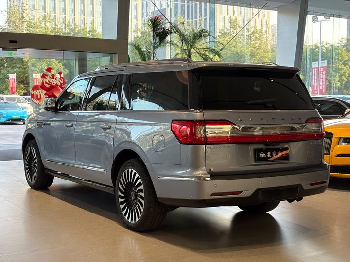Lincoln Navigator 2020 2020款 3.5T 长轴总统版