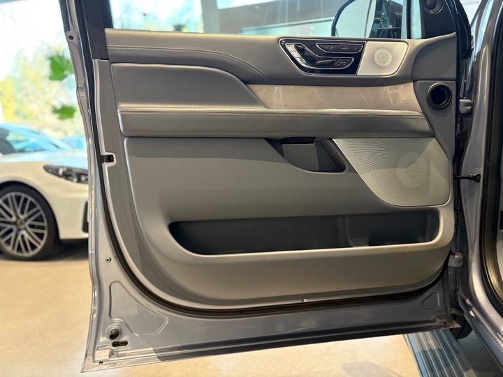 Lincoln Navigator 2020 2020款 3.5T 长轴总统版