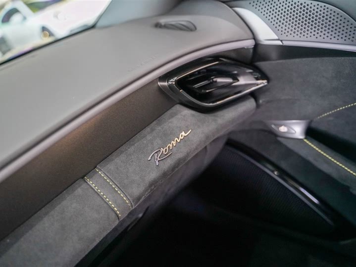 Ferrari Roma 2020 2020款 3.9T V8