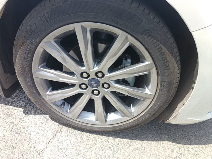 Ford Taurus 2019 2019款 EcoBoost 245 尊享版