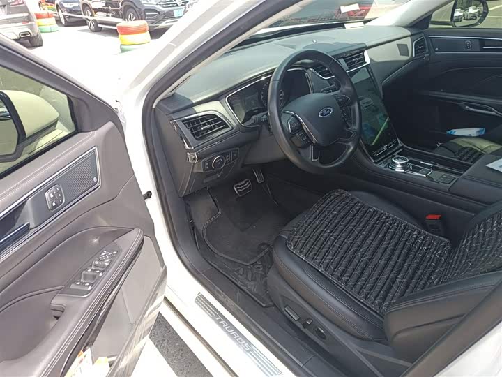 Ford Taurus 2019 2019款 EcoBoost 245 尊享版