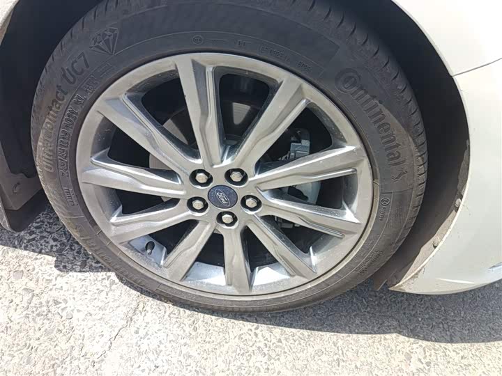 Ford Taurus 2019 2019款 EcoBoost 245 尊享版