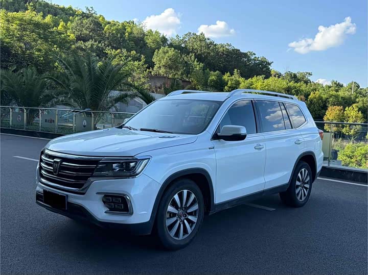 Roewe RX8 2019 2019款 30T 两驱超群旗舰版