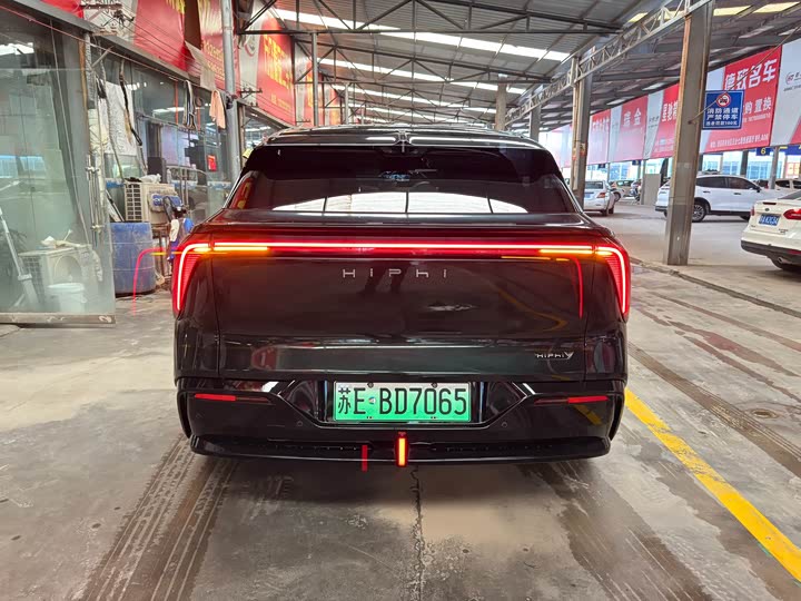 HiPhi Y 2023 2023款 560km 精英版