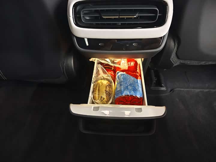 Xiaomi SU7 2024 2024款 四驱超长续航高阶智驾Max版