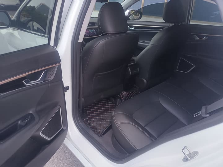 Geely Emgrand GL 2021 2021款 UP 1.4T CVT领尚型