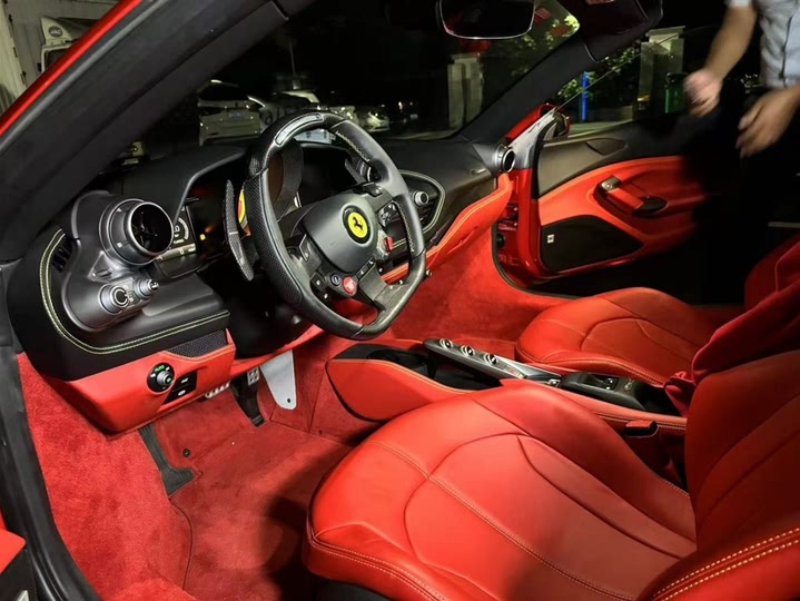 Ferrari F8 2020 2020款 Spider 3.9T V8