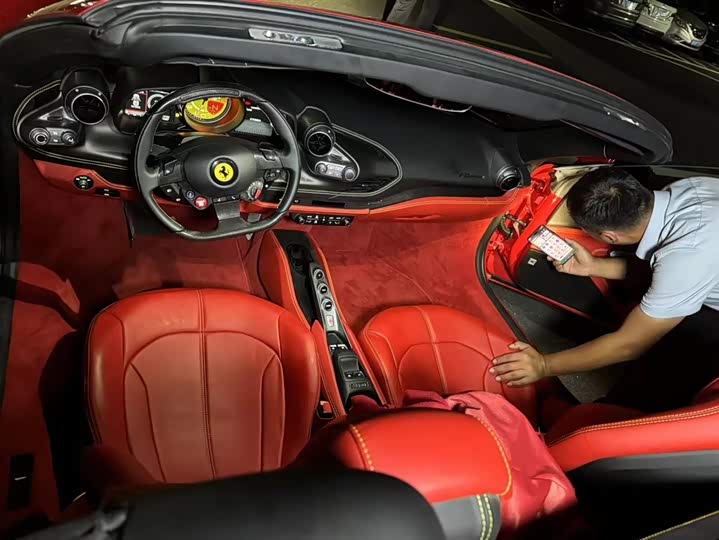 Ferrari F8 2020 2020款 Spider 3.9T V8