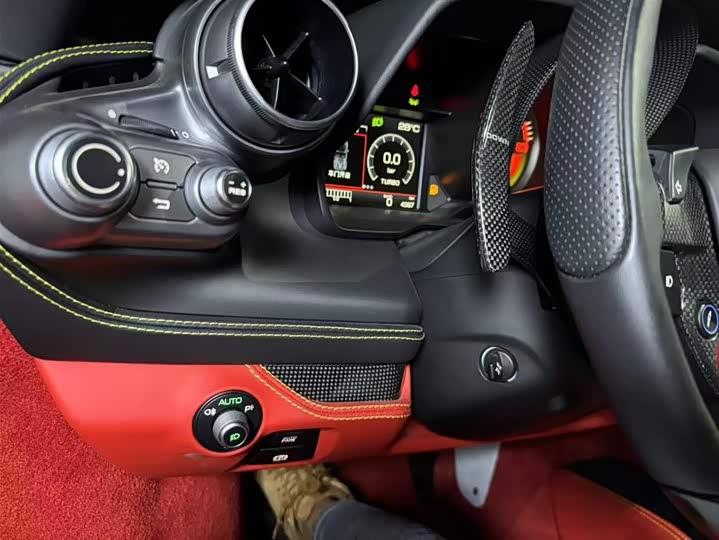 Ferrari F8 2020 2020款 Spider 3.9T V8