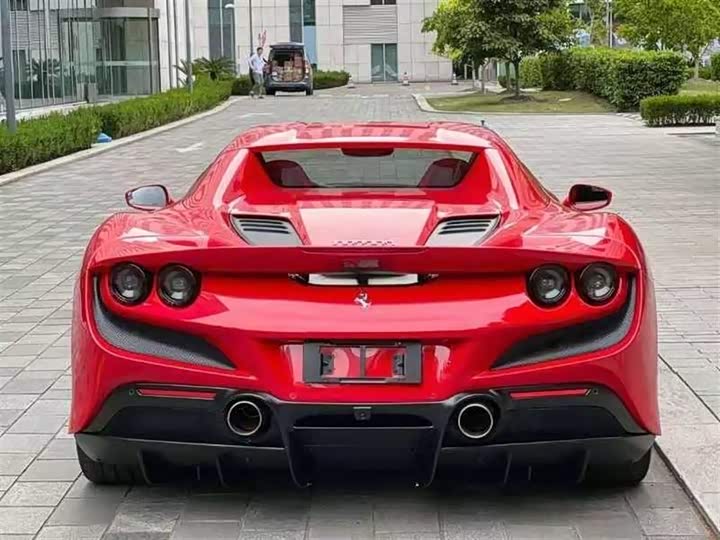 2020 Ferrari F8