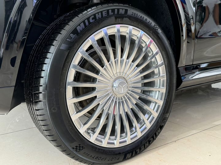 Mercedes-Benz GLS-Class 2024 2024款 GLS 450 4MATIC 豪华型