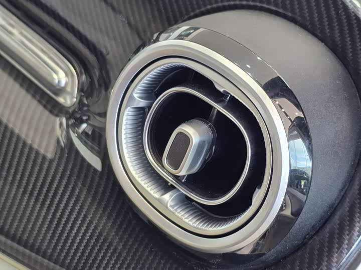 Mercedes-Benz V-Class 2024 2024款 V 300 L 长轴距豪华版