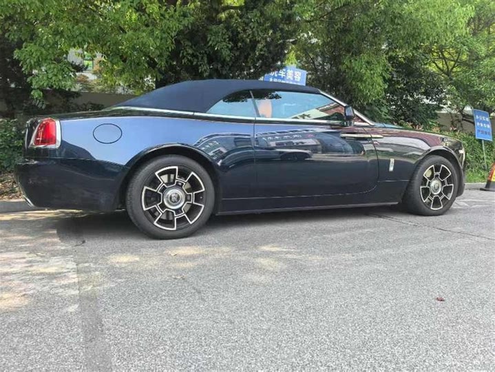 2018 Rolls-Royce Dawn