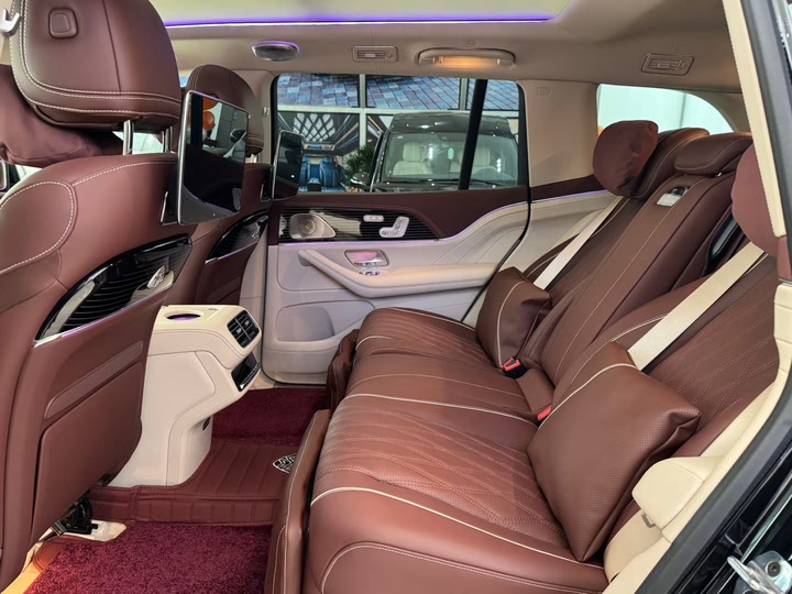 Mercedes-Benz GLS-Class 2025 2025款 GLS 450 4MATIC 动感型