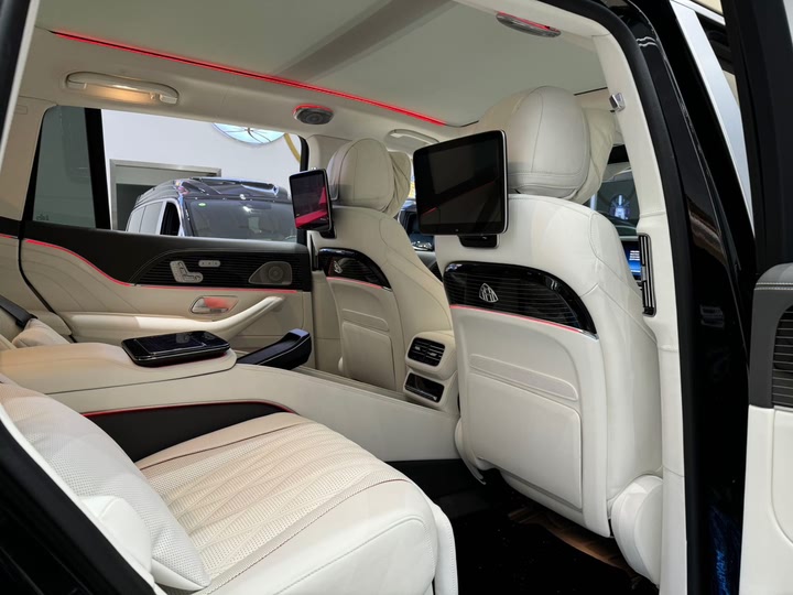 Mercedes-Benz GLS-Class 2025 2025款 GLS 450 4MATIC 动感型