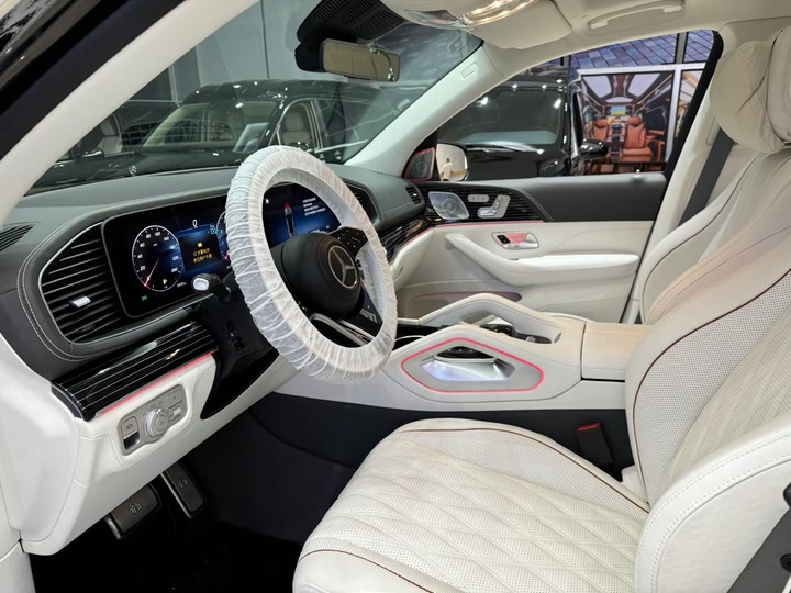 2025 Mercedes-Benz GLS-Class