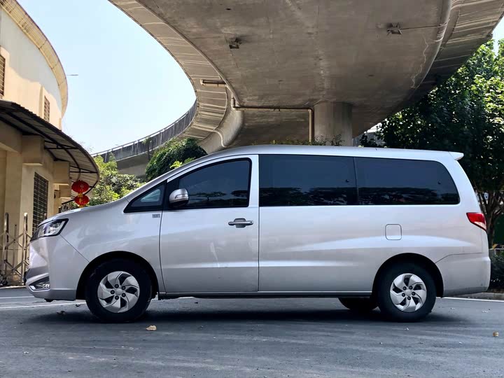 JAC Refine M4 2021 2021款 2.0L 手动舒适版