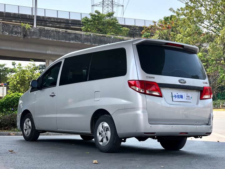 JAC Refine M4 2021 2021款 2.0L 手动舒适版