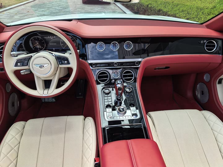 Bentley Continental GT 2022 2022款 4.0T GT V8 敞篷版