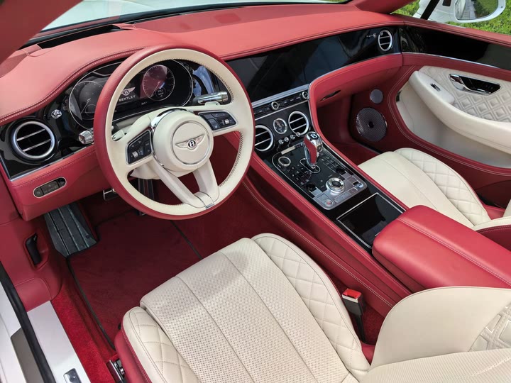 Bentley Continental GT 2022 2022款 4.0T GT V8 敞篷版