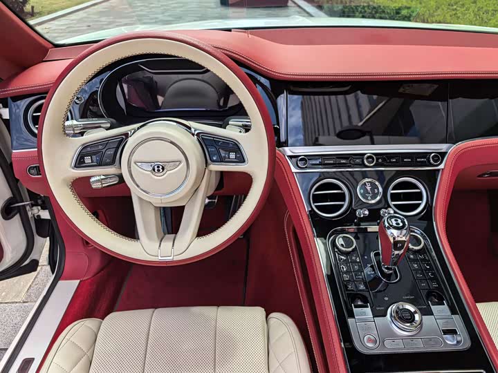 Bentley Continental GT 2022 2022款 4.0T GT V8 敞篷版