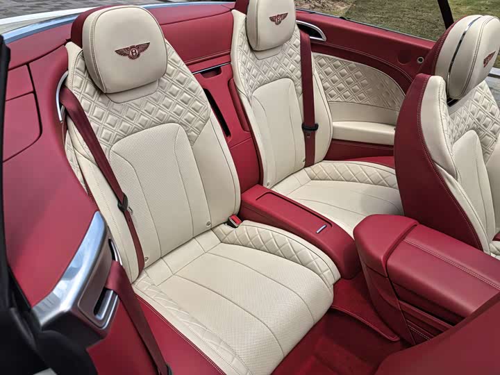 Bentley Continental GT 2022 2022款 4.0T GT V8 敞篷版