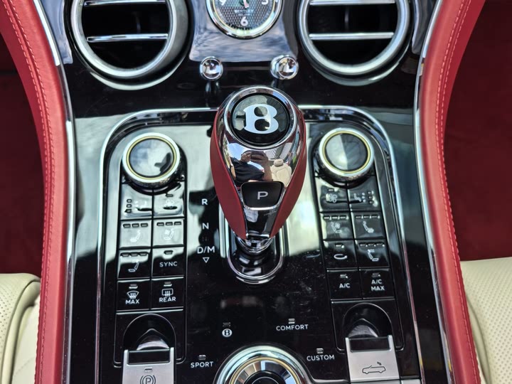 Bentley Continental GT 2022 2022款 4.0T GT V8 敞篷版